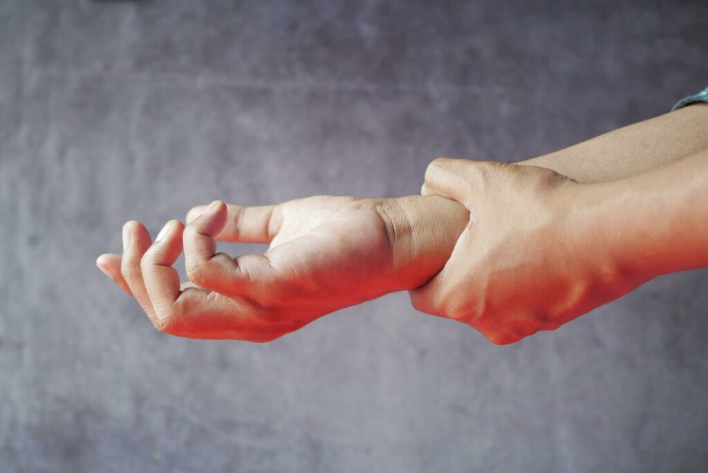 Tendinitis de Quervain: síntomas, tratamiento y tiempo de baja